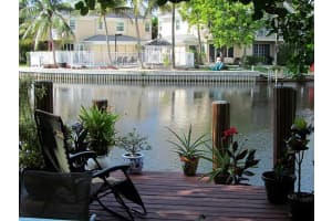 2004 Riverside Place 5, Wilton Manors