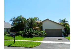 1800 W Oak Knoll Circle, Davie 1800 W Oak Knoll Circle, Davie