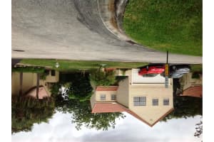 2075 Maplewood Dr, Coral Springs 2075 Maplewood Dr, Coral Springs