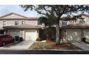 8655 N Southgate Shores Cir 8655, Tamarac