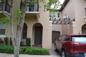8645 Blaze Court, Davie