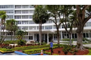 7441 Wayne Avenue 10i, Miami Beach