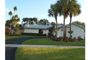 5560 Sw 10th Place, Margate
