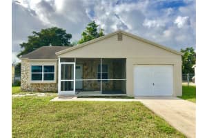 1601 Sw 129th Way, Davie
