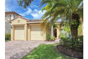 8240 Nw 105th Lane, Parkland