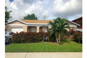 8105 Sw 19th St, North Lauderdale