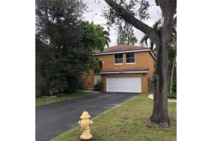 8355 Sw 42nd Court, Davie