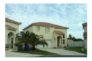 321 Sw 100th Avenue, Pembroke Pines