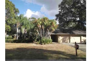 4761 Center Gate Blvd , SARASOTA