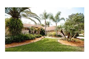 5718 Stone Pointe Dr , SARASOTA