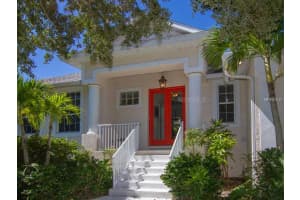 1240 Oyster Cove Dr, SARASOTA