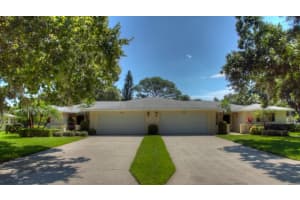 7093 Fairway Bend Ln, SARASOTA