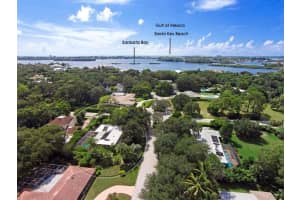 1502 Eastbrook Dr , SARASOTA