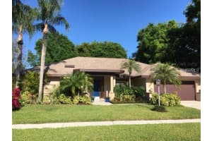 4887 Wilde Pointe Dr, SARASOTA