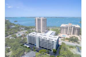 755 S Palm Ave #301, SARASOTA