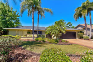 5358 Dominica Cir, SARASOTA