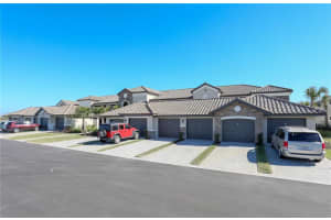 5558 Palmer Cir #106, BRADENTON