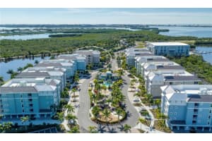 395 Aruba Cir #203, BRADENTON