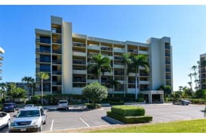 1125 Gulf Of Mexico Dr #403, LONGBOAT KEY