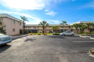 460 Base Ave E #125, VENICE