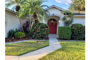5702 Stone Pointe Dr, SARASOTA