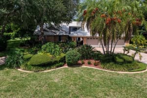 2392 Landings Cir, BRADENTON
