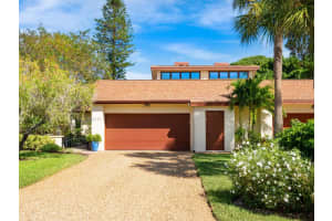 6111 Courtside Dr, BRADENTON