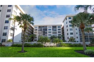 1001 Benjamin Franklin Dr #604, SARASOTA