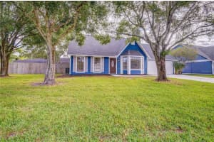 5348 Sarapointe Dr, SARASOTA