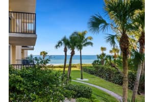 1701 Gulf Of Mexico Dr #207, LONGBOAT KEY