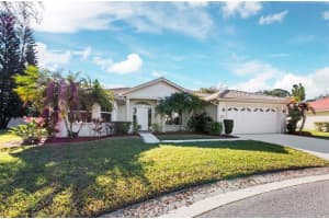 6632 Deering Cir, SARASOTA