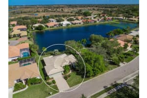 6733 Deering Cir, SARASOTA