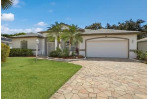 4026 Green Pointe Ct, SARASOTA