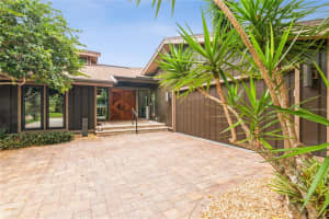 5361 Dominica Cir, SARASOTA