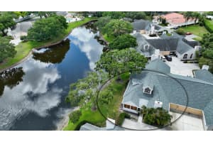 4577 Whirlaway Dr, SARASOTA
