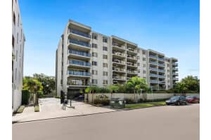 755 S Palm Ave #604, SARASOTA