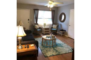 104 Pocono Trl W #b, NOKOMIS
