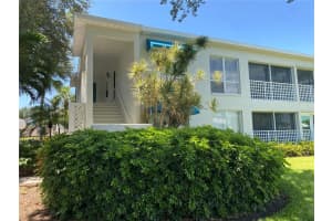 314 108th St W #314, BRADENTON