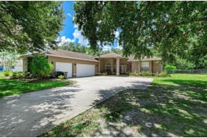 2611 221st St E, BRADENTON