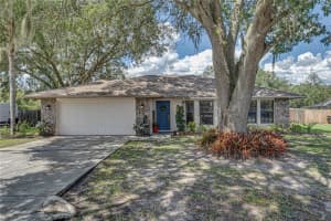 1548 Bowmans Trl, LAKELAND