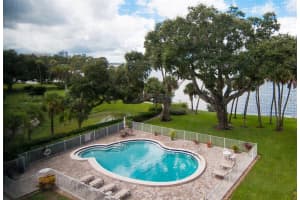 1100 Imperial Dr #406, SARASOTA