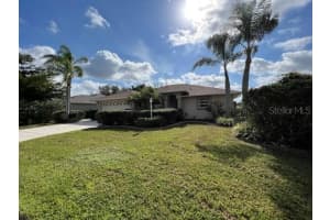 6748 66th Ave E, BRADENTON