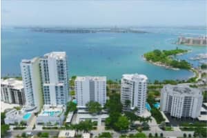 555 S Gulfstream Ave #301, SARASOTA 555 S Gulfstream Ave #301, SARASOTA