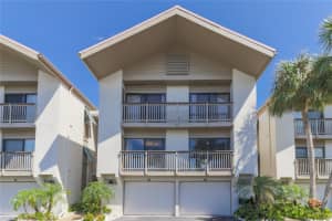 1087 Lake House Cir #c-104, SARASOTA