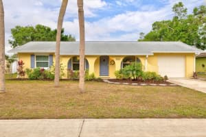 3210 Wood St, SARASOTA