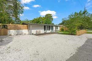 3702 Radnor Pl, SARASOTA