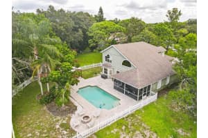 4102 Prairie View Dr S, SARASOTA