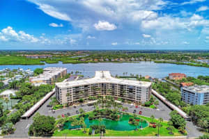 5855 Midnight Pass Rd #426, SARASOTA