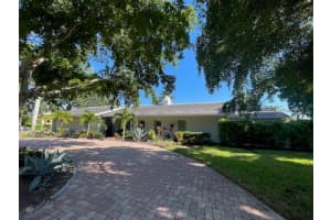 460 Pheasant Dr, SARASOTA