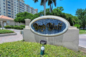 1100 Imperial Dr #204, SARASOTA